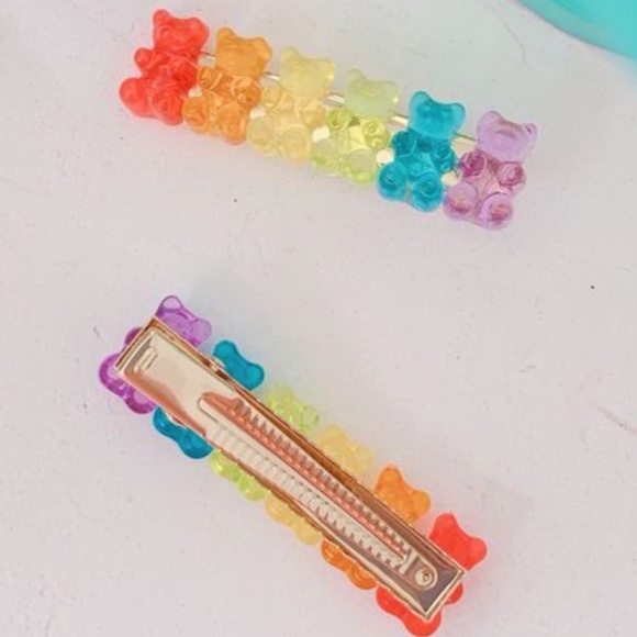 Accessories - 🌈 Set of (2) Rainbow Gummy Bear Hair Clips New 🌈